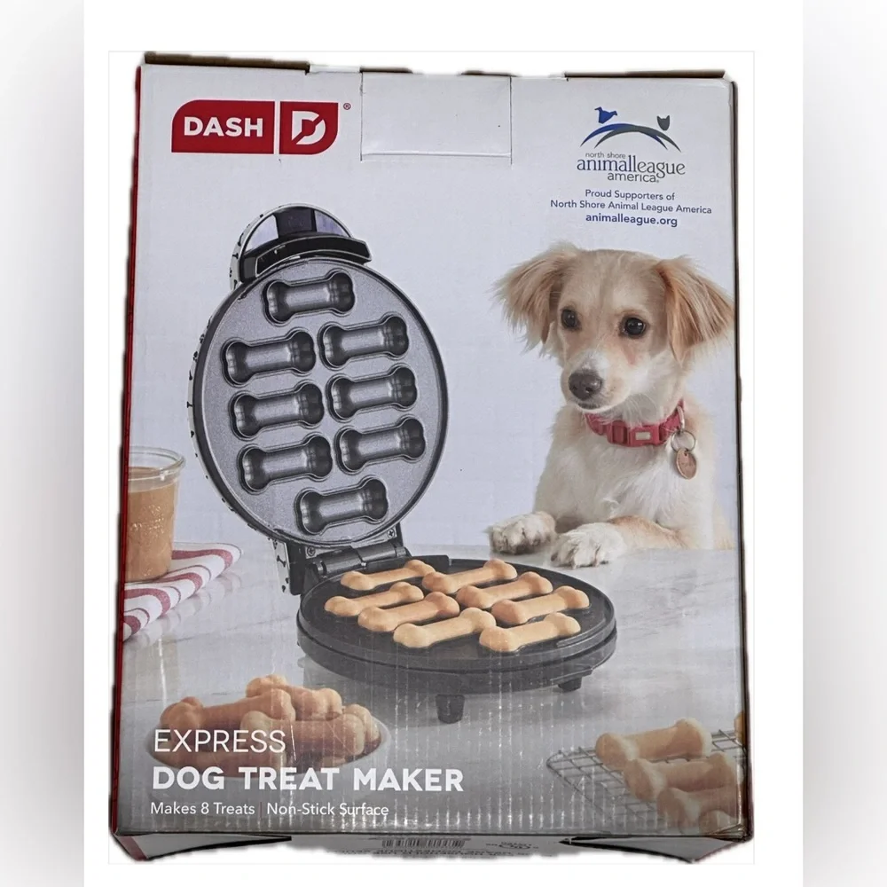 Dash Dog Treat Maker 8 Bones New